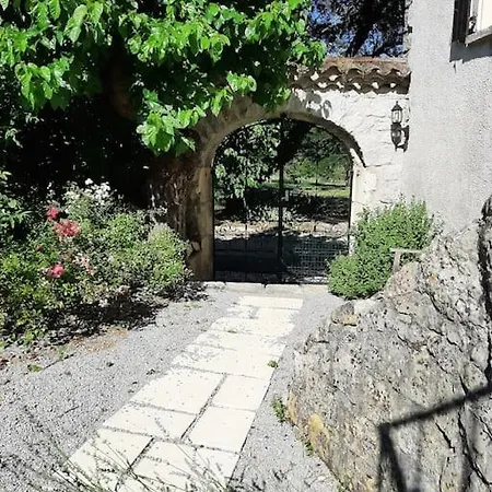 Tourterelle Lou Magnan Etage Villa